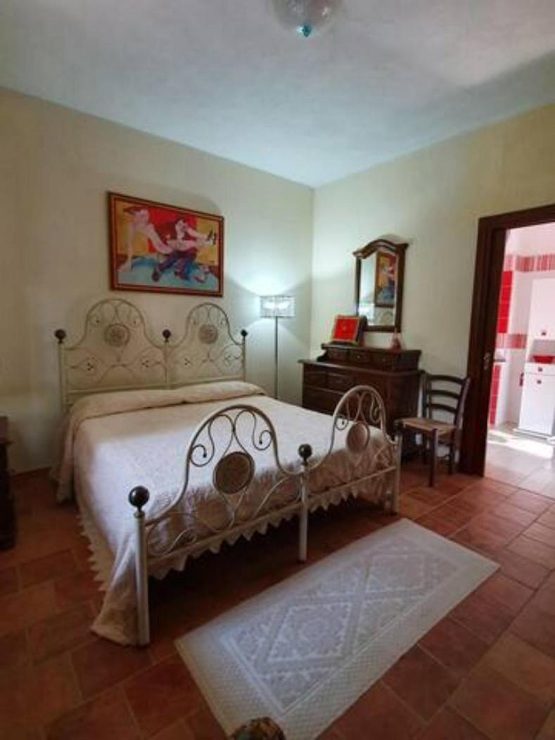Agrifoglio B&B Con Giardino Аритцо Экстерьер фото